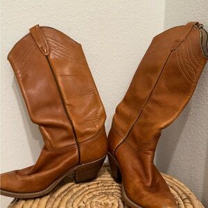Classic Tan Heeled Boots